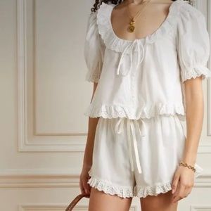 ISO Doen Lazuli top M or L